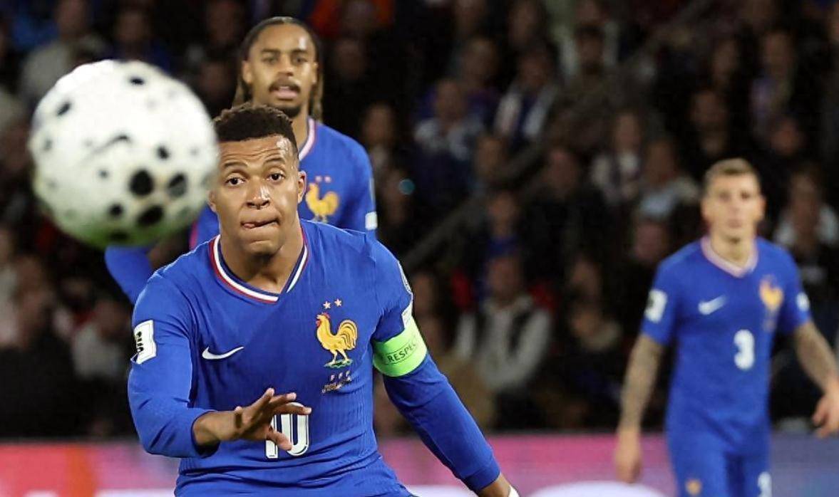 荷兰横扫中国，姆巴佩统治全场