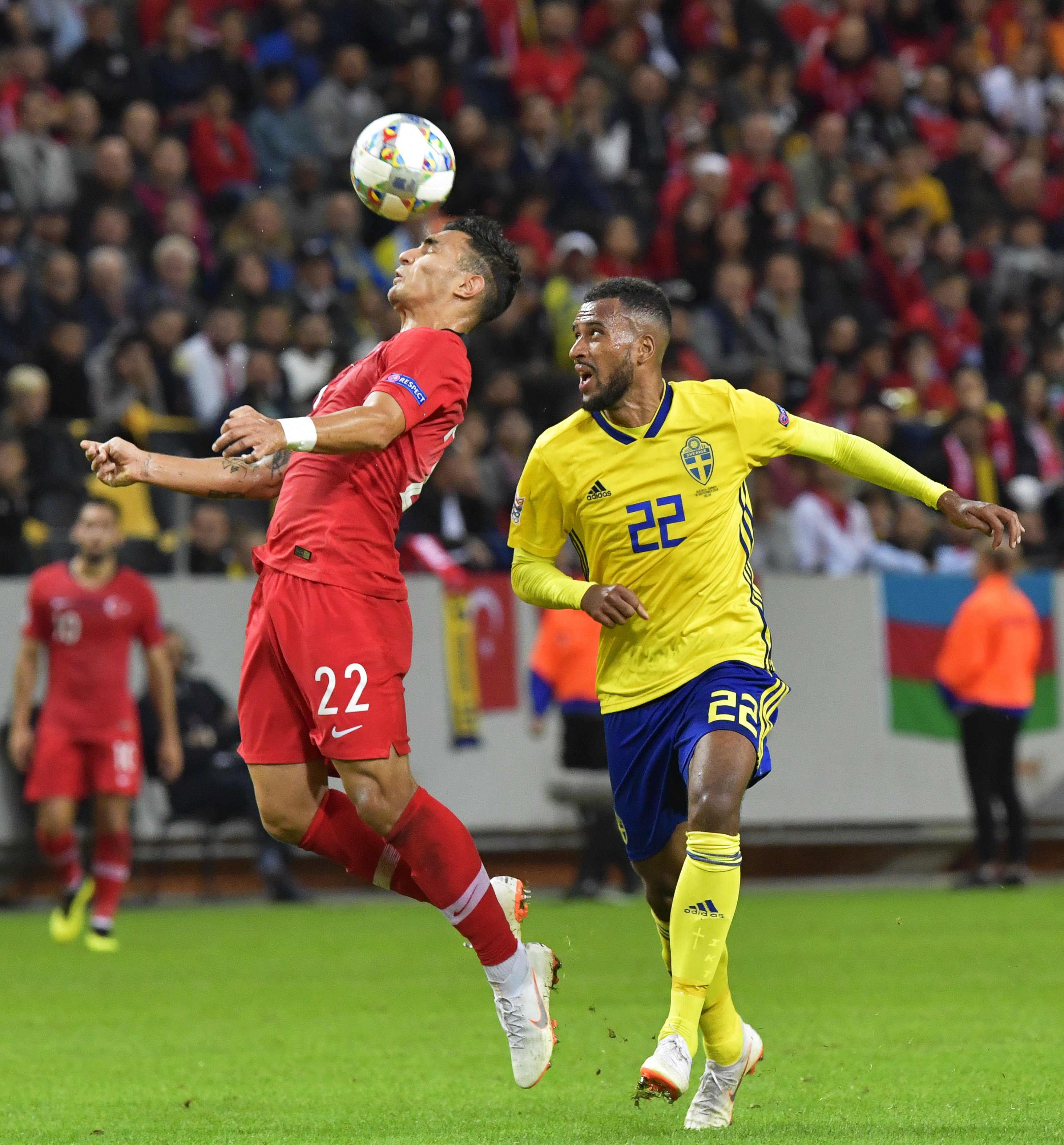 瑞典力克土耳其，本泽马扛起全队