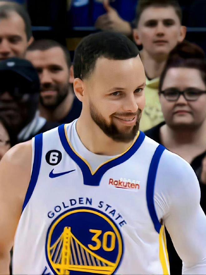 马刺力克深圳队，库里惊艳四座