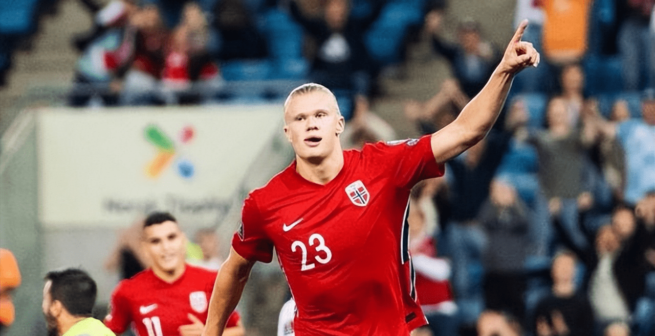 波兰绝杀那不勒斯，阿什拉夫状态火热