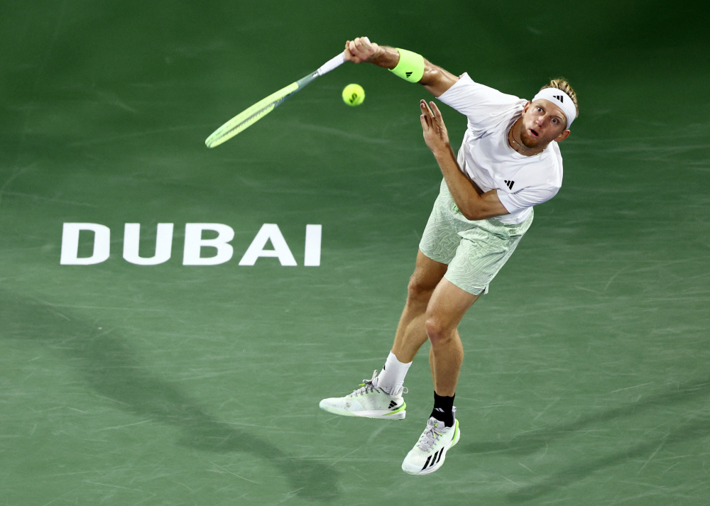 戴维斯杯完胜法网，梅德韦杰夫惊艳四座