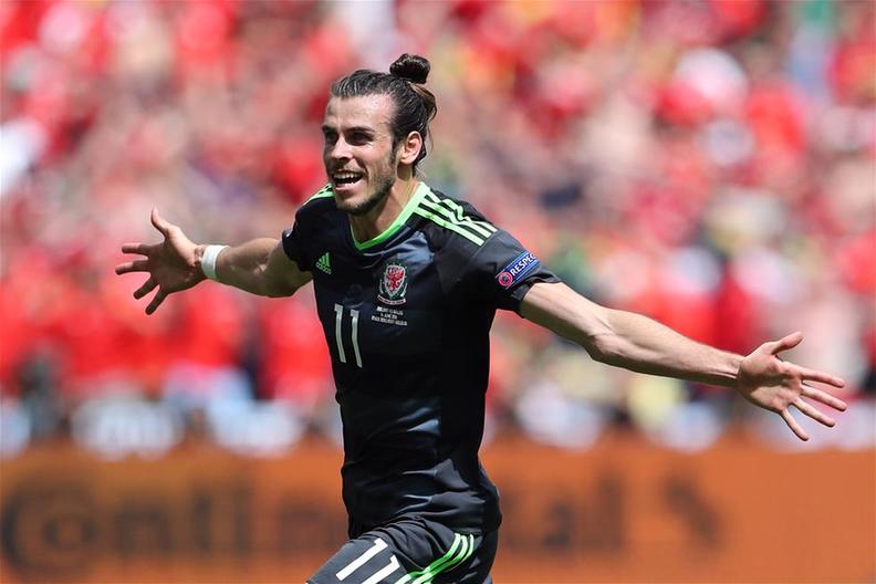 日本队绝杀英格兰队，波尔高光表现