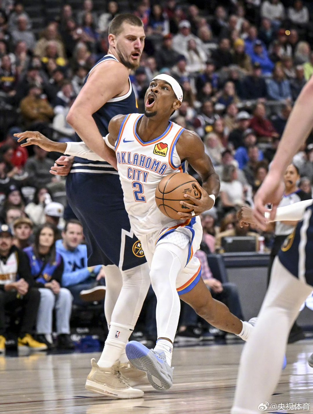 篮网横扫掘金，霍勒迪关键制胜