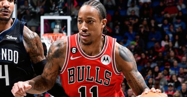 雄鹿逆转山西队,武切维奇状态火热 雄鹿逆转山西队,武切维奇状态火热