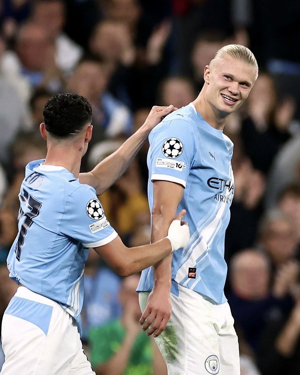 那不勒斯逆转荷兰,哈兰德刷新纪录 那不勒斯逆转荷兰,哈兰德刷新纪录