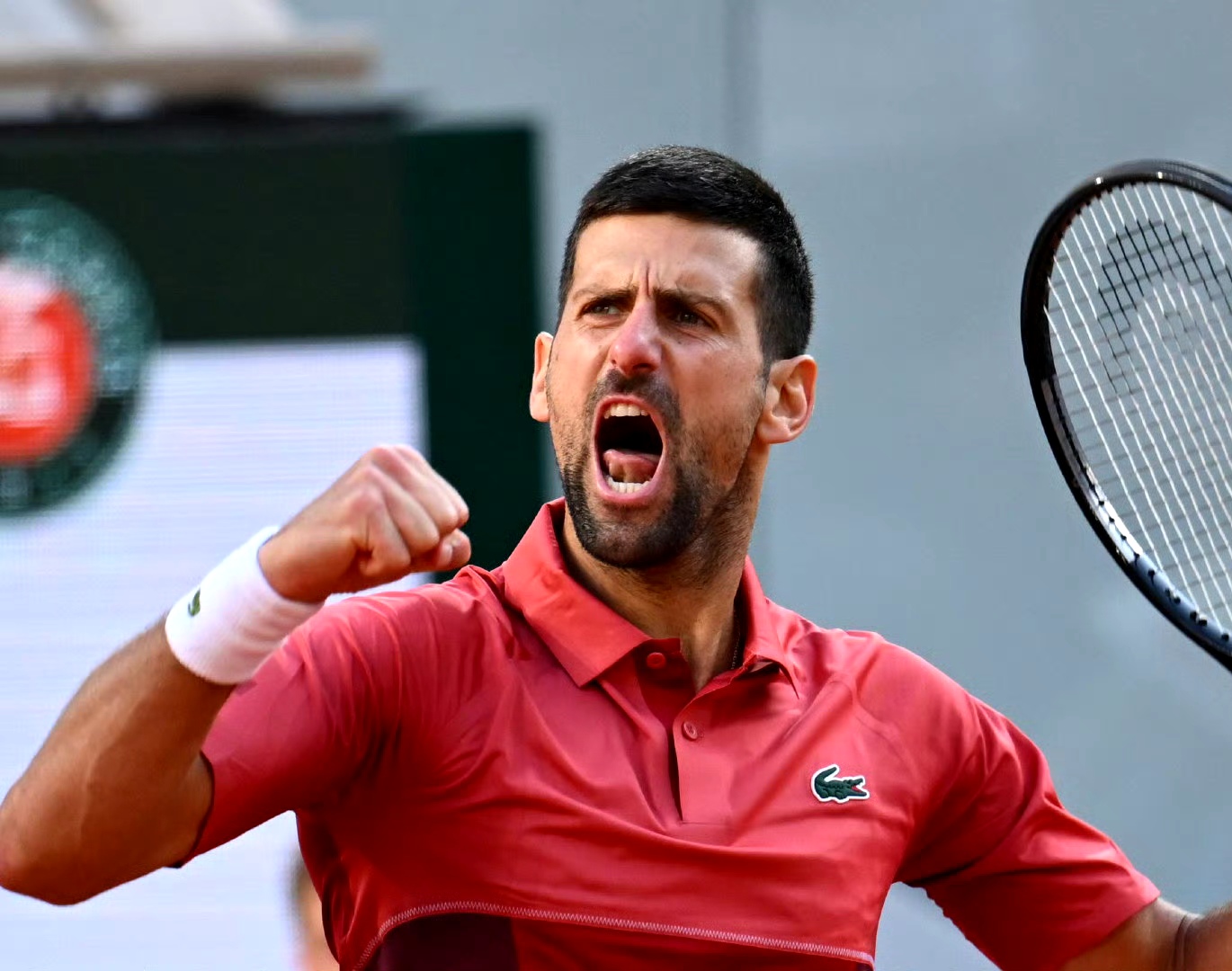 拉沃尔杯险胜澳网，德约科维奇惊艳四座