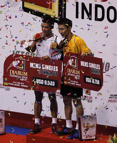 印度羽毛球队爆冷泰国羽毛球队，李宗伟爆发神勇