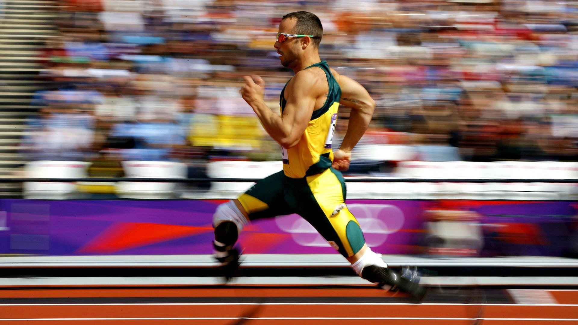 鏖战银石,诺里斯关键超越,雷诺终结威廉姆斯十年压制